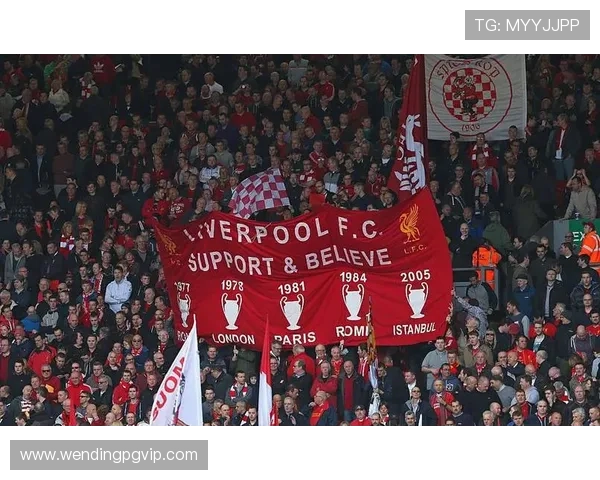 曼城逆转利物浦夺英超关键胜利球队士气大幅提升